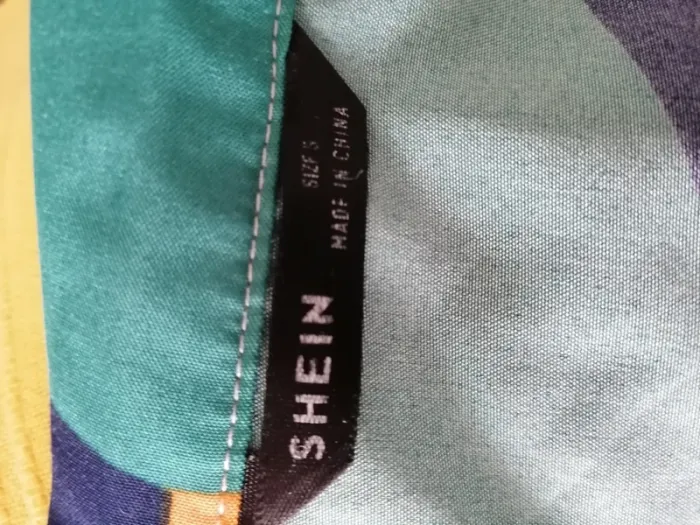 Chemise manches courtes colorée shein S - photo numéro 3