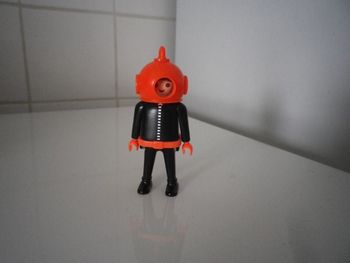HOMME PLAYMOBIL