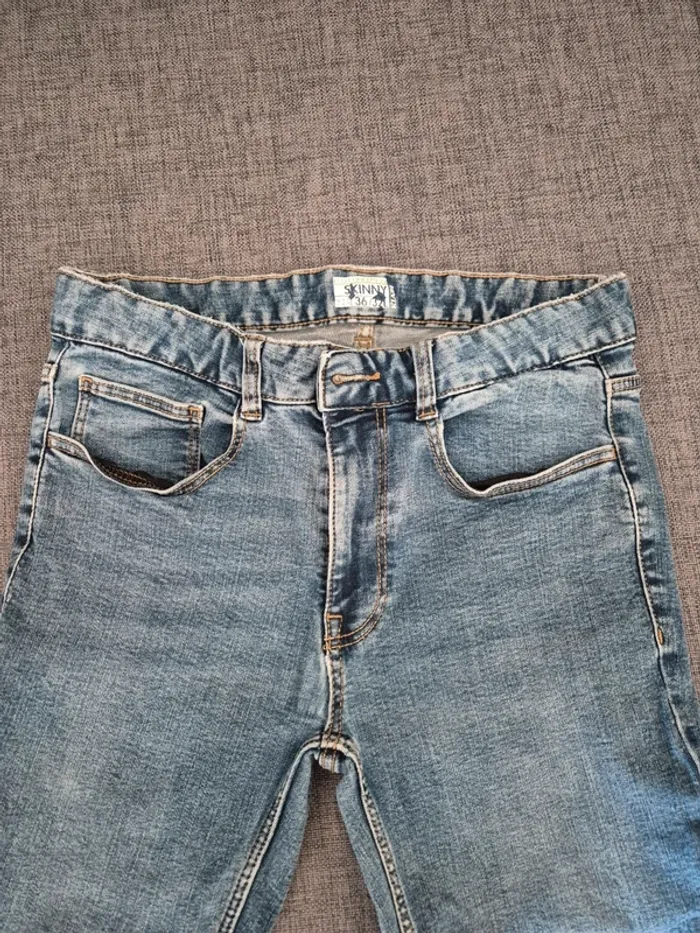 Jean femme Taille 36 - photo numéro 2