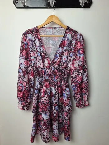 Robe légère à volant fleurie M