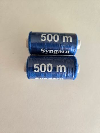Lot de 2 bobines 500 m de fil de couture bleu