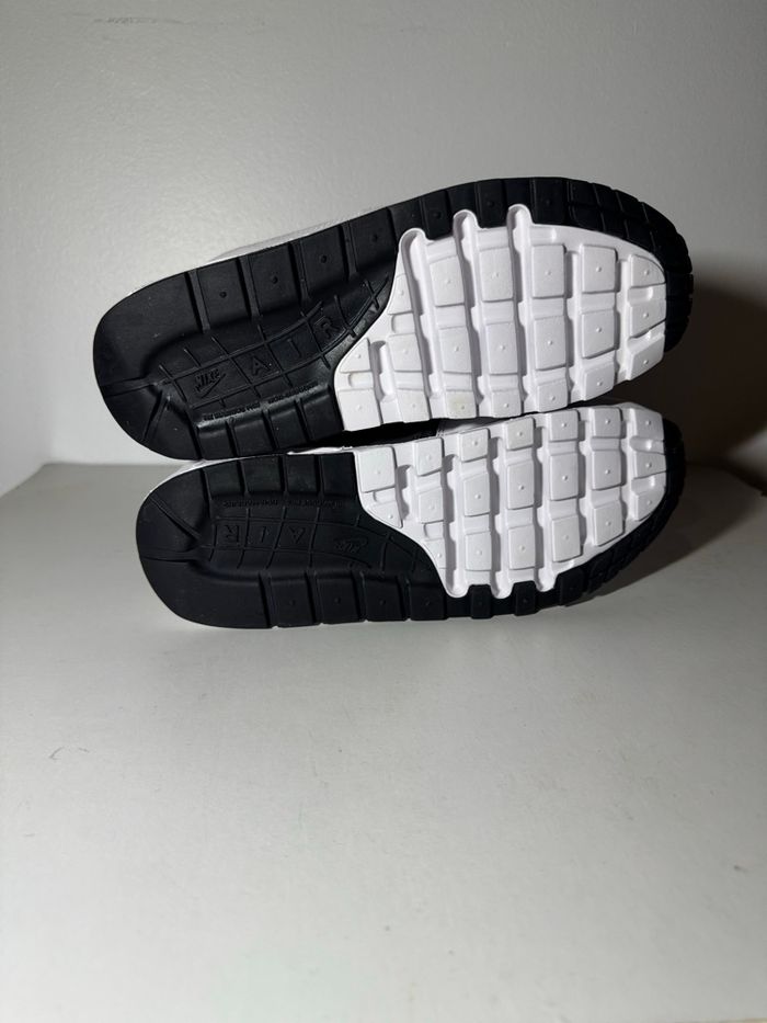 Nike Air Max 1 - photo numéro 4
