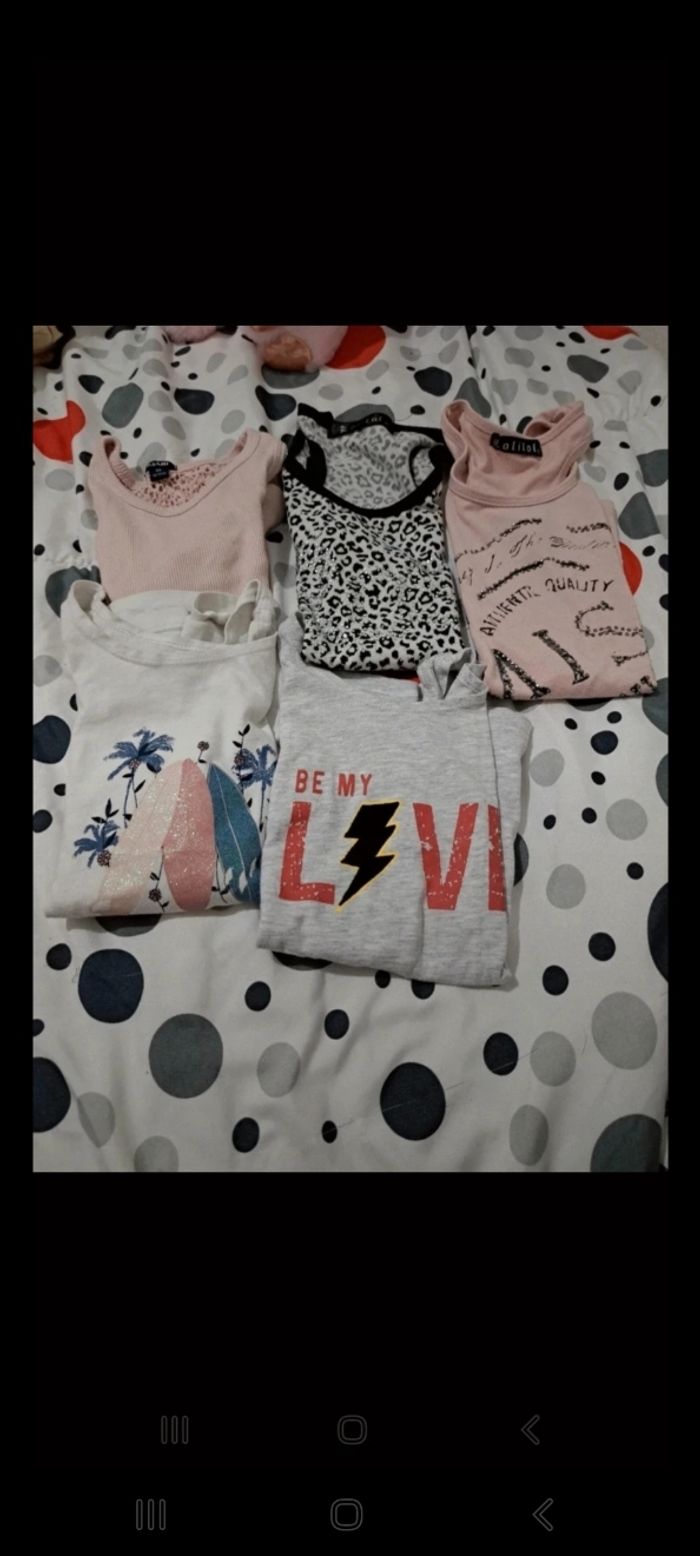 Lot 5 débardeurs fille