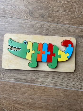 Puzzle en bois crocodile 10 pièces