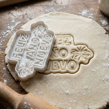 Emporte-pièce Feliz Año Nuevo Découpoir Biscuit Sablé Nouvel An Fêtes
