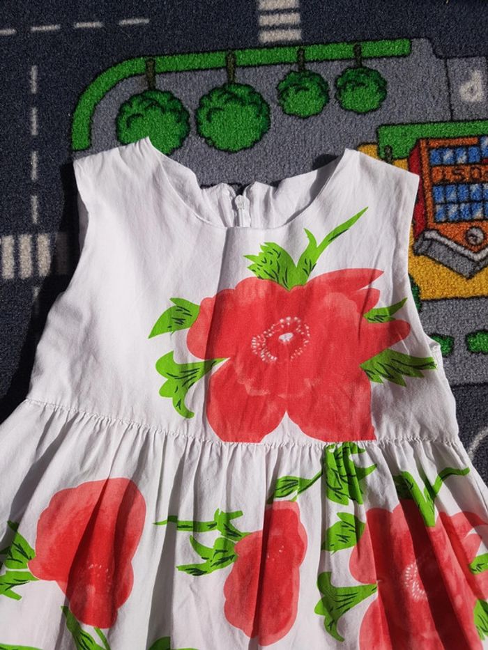 Robe 8 ans - photo numéro 2