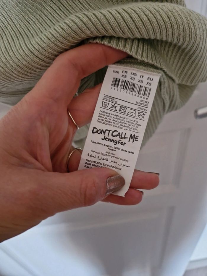 Robe moulante verte - photo numéro 3