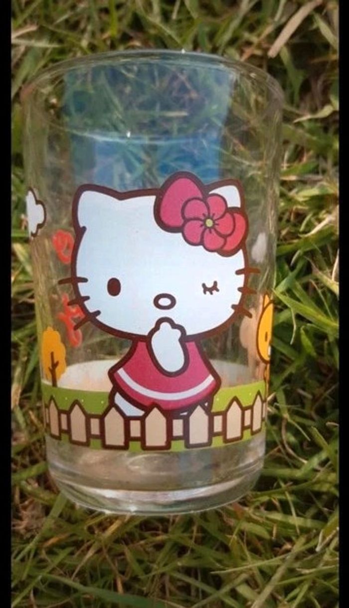 petit verre hello kitty