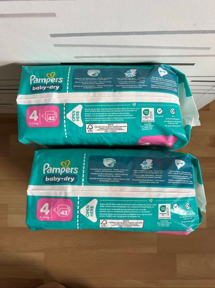 Couche Pampers Baby-dry taille 4 9-14kg 43 couches Neuf - photo numéro 5