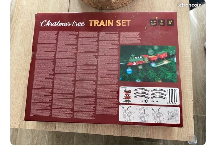Petit train sapin de noël - photo numéro 2