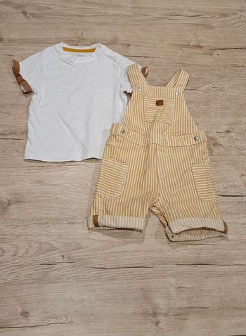 Ensemble salopette + t-shirt 12 mois neuf
