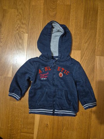 Gilet zip capuche marine taille 9 mois