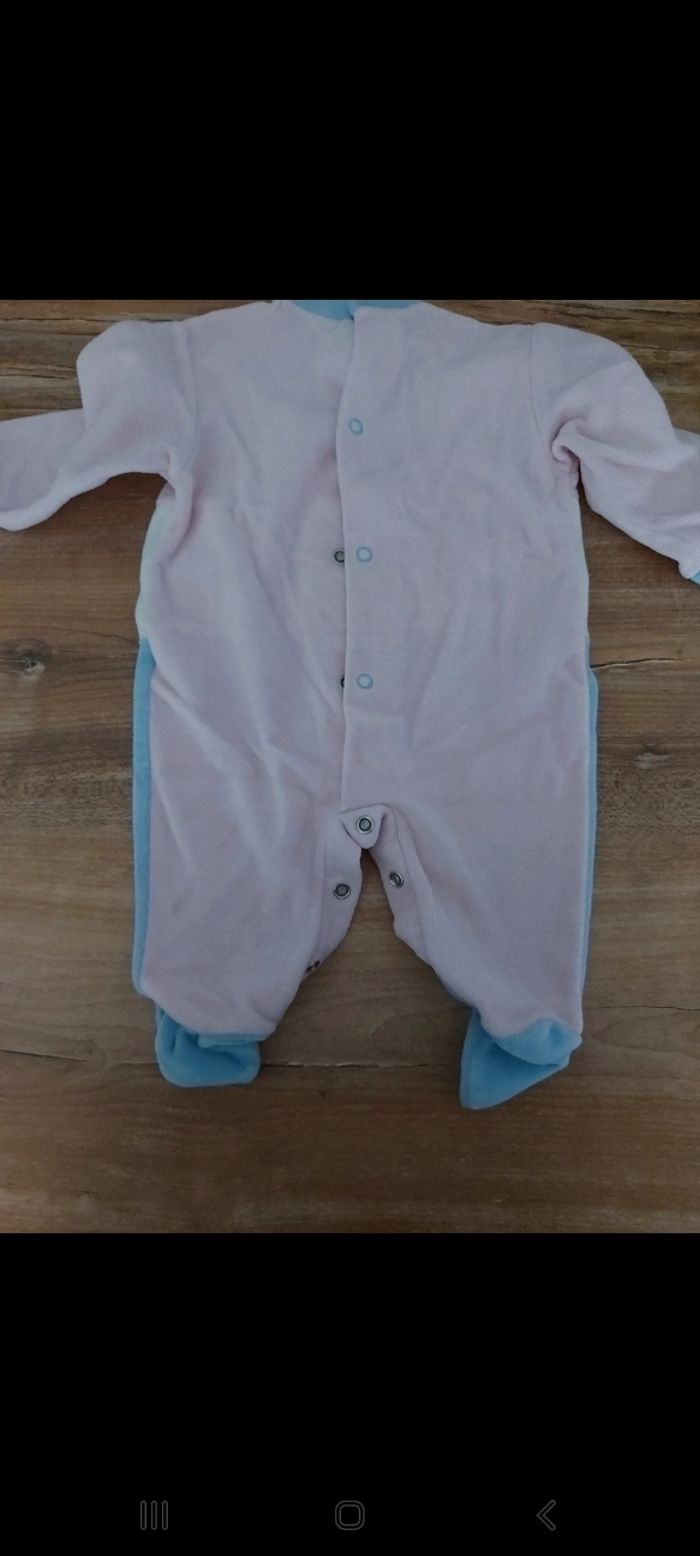 Pyjama - photo numéro 2