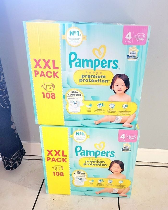 Lot de 2 packs de couches pampers  XXL taille 4