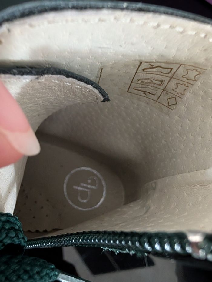 Bottines montantes fille tout cuir. Taille 23. Neuf. Lola Palacios - photo numéro 6