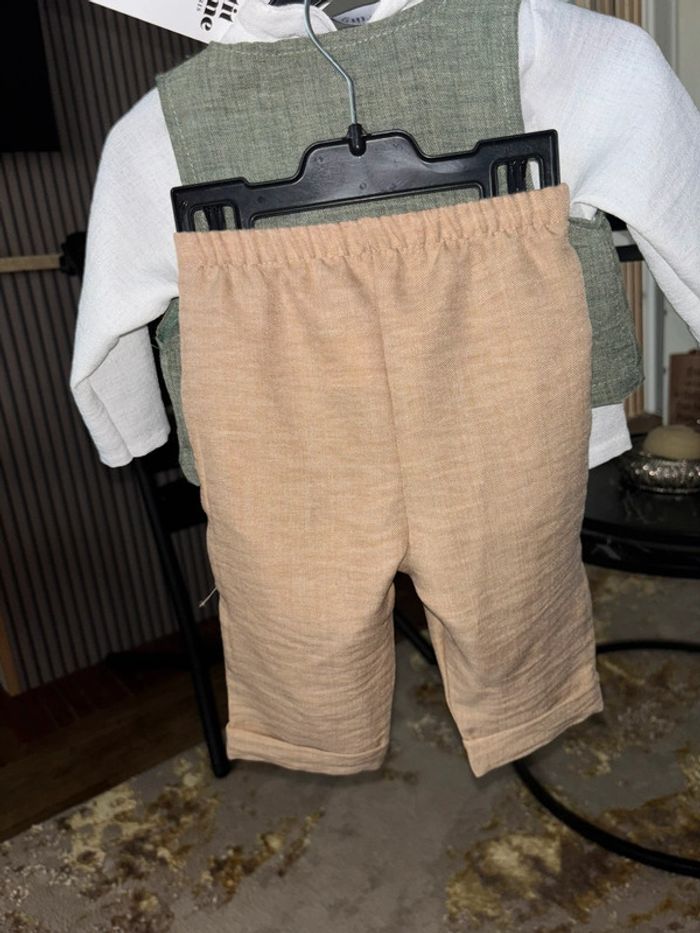 Ensemble neuf bébé 6 mois / costume 3 pièces - photo numéro 4