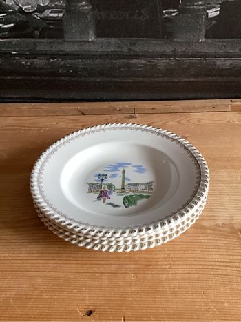 4 assiettes creuses KG Luneville non signe