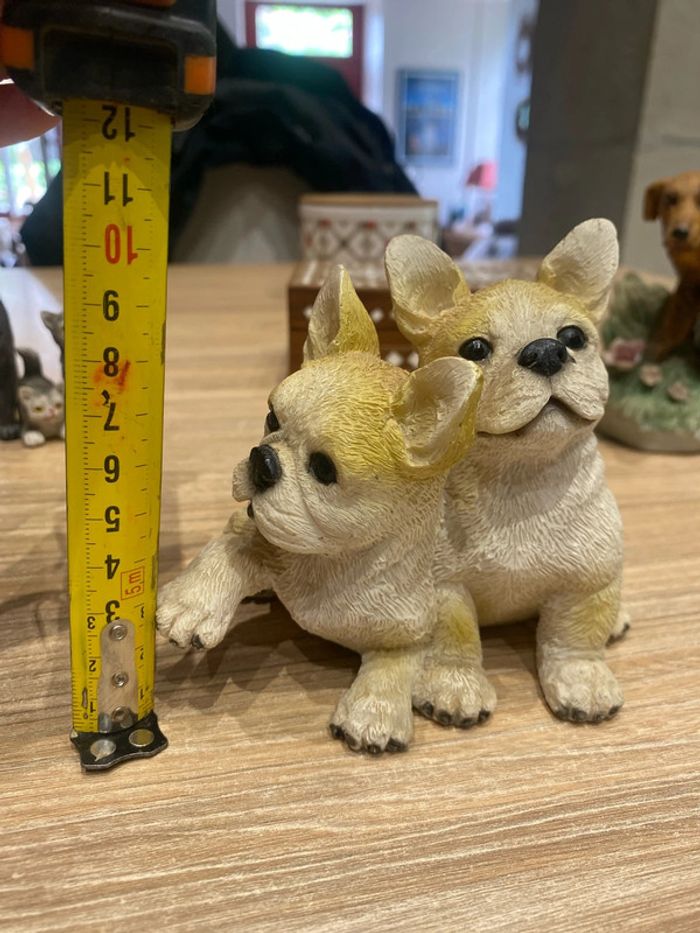 Duo de petits bouledogues français en résine - photo numéro 10