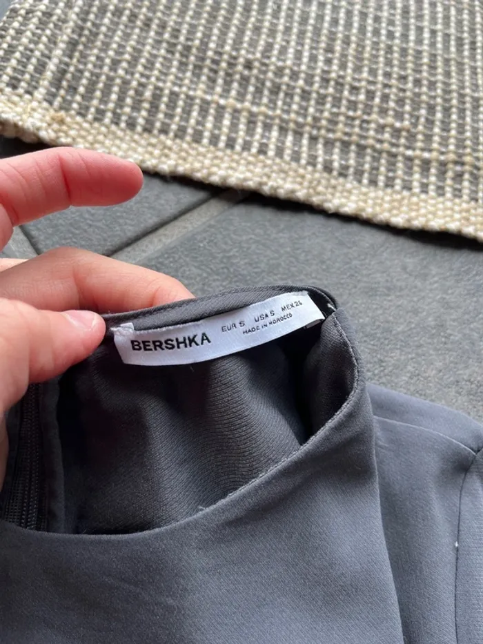 Robe près du corps Bershka - photo numéro 5