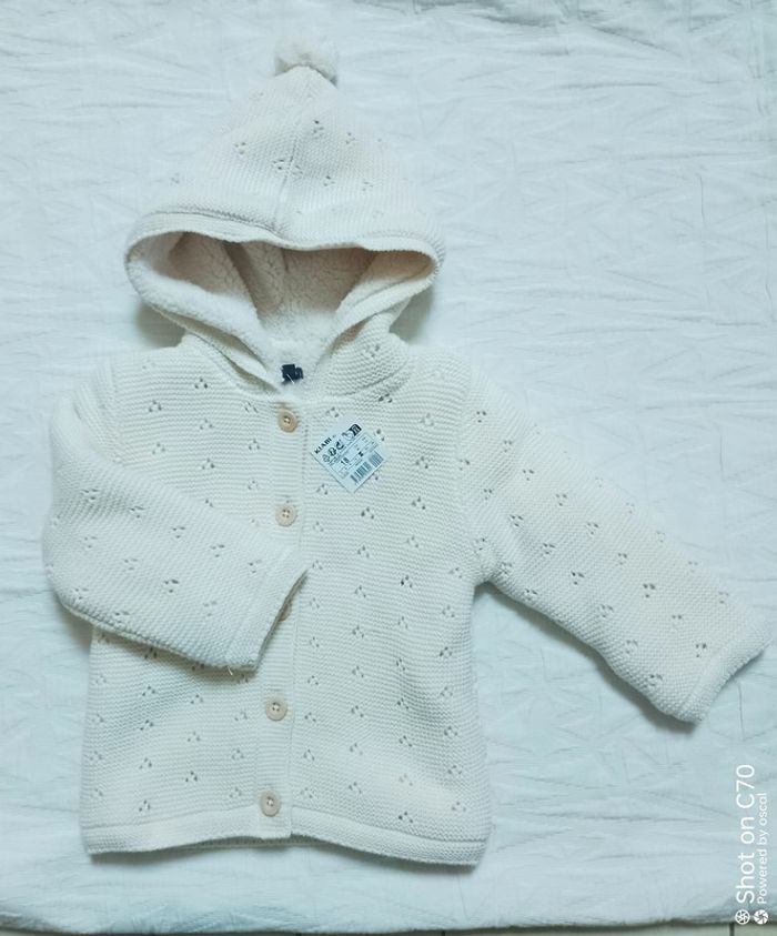 Kiabi gros gilet veste fourrée maille capuche 18 mois