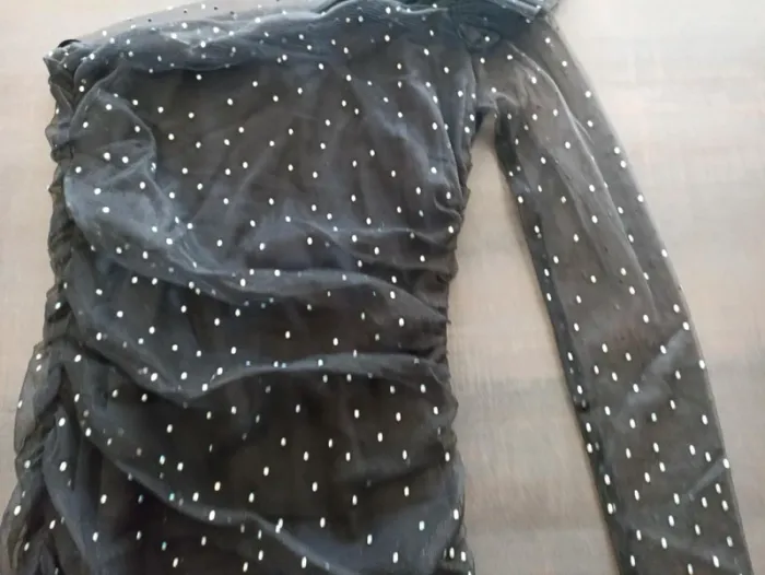 Robe Zara asymétrique strass - photo numéro 4