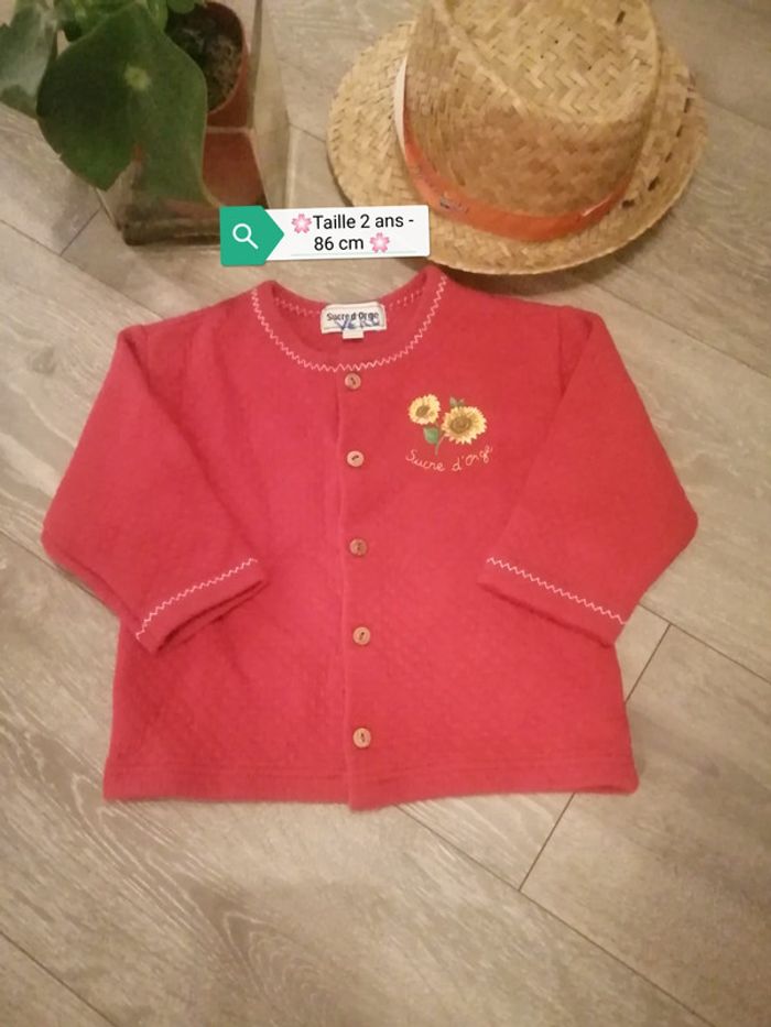 , 🌸Veste légèrement matelassée rouge Taille 2 ans "Sucre D'orge"