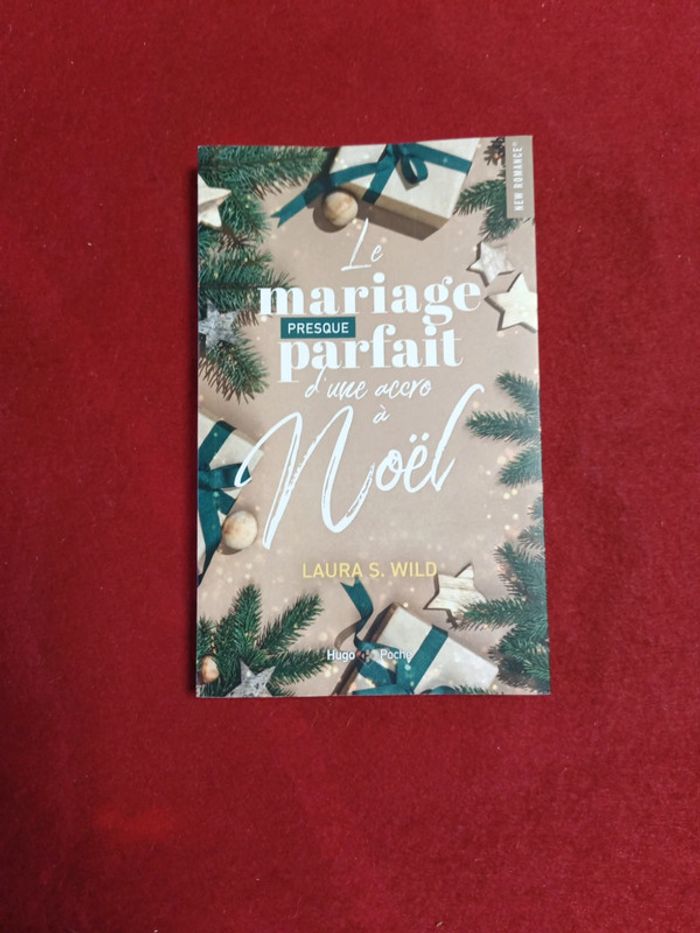 Le mariage presque parfait d'une accro à Noël " New Romance " Hugo Poche " Romance de Noël