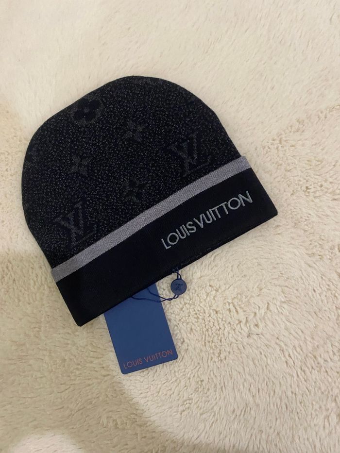 Bonnet - photo numéro 3