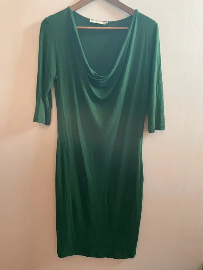 Magnifique robe verte fluide Stefanel - photo numéro 12