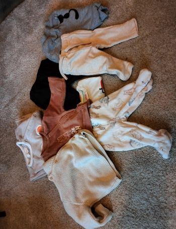 Lot de vêtements 1 mois 