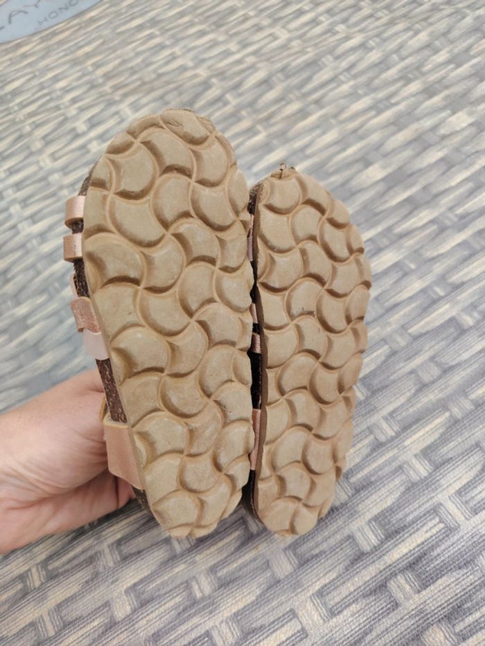 Sandales d'été fille taille 23 - photo numéro 3