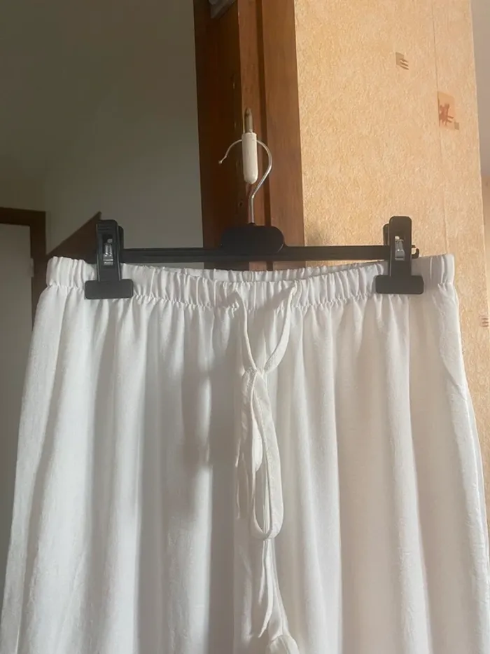 Pantalon fluide femme 🤍 neuf – taille 40, léger & chic ! - photo numéro 3