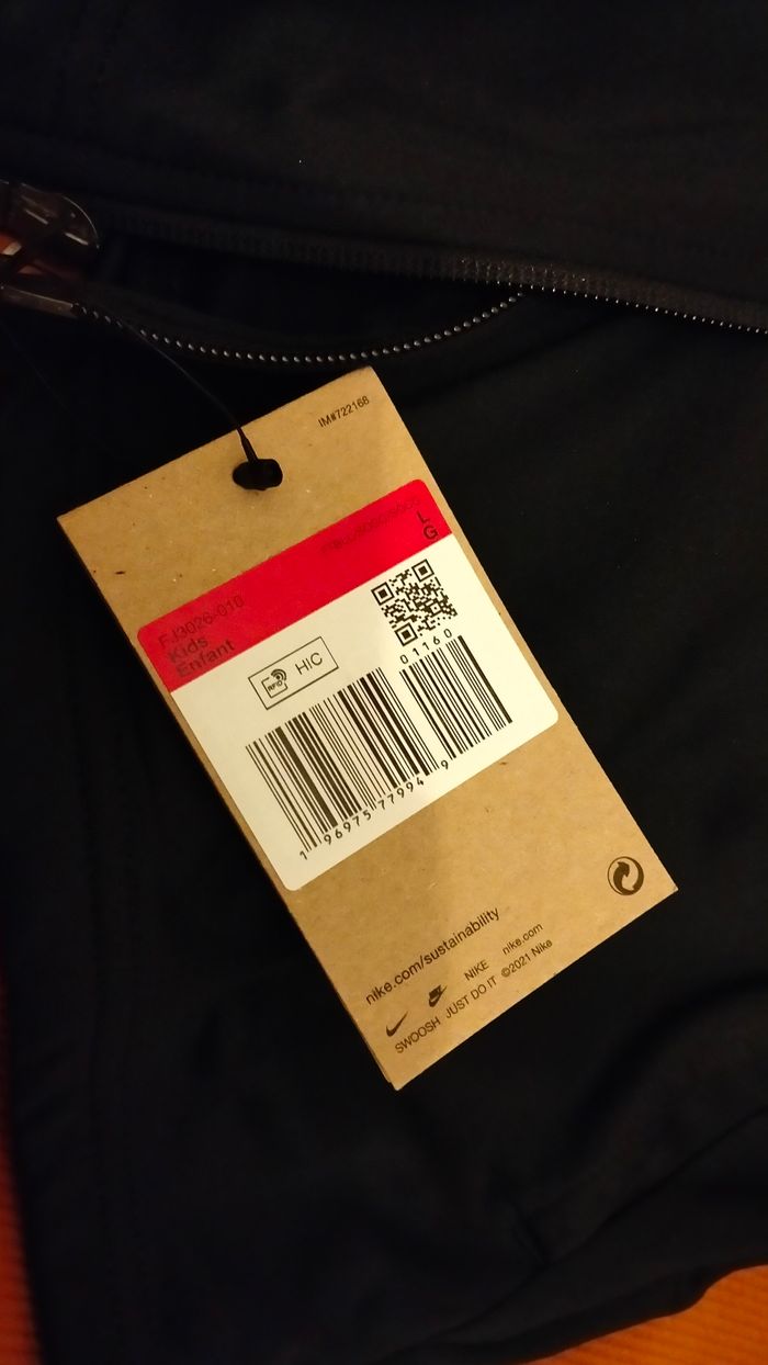 Gilet nike dri- fit 147/158cm neuf avec étiquette - photo numéro 5