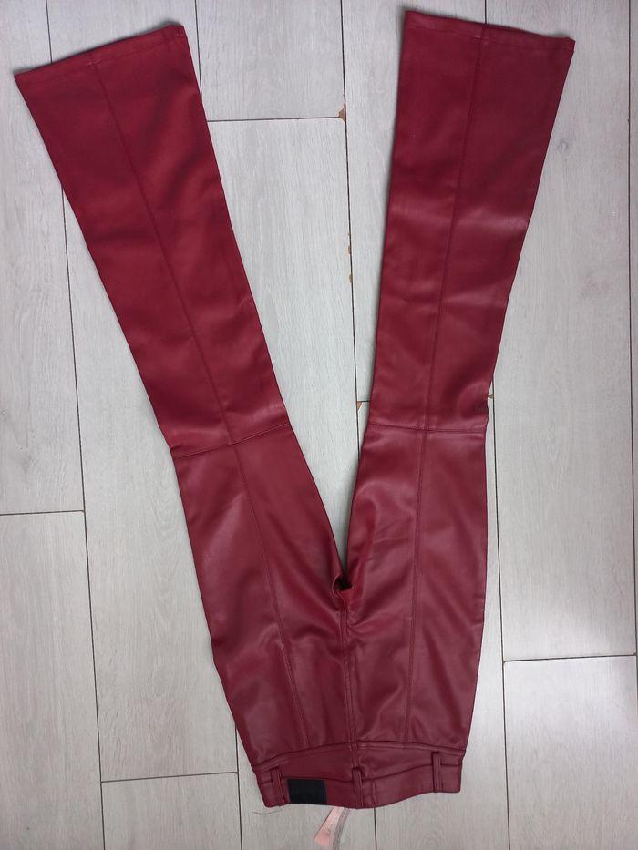 Pantalon tout neuf - photo numéro 10