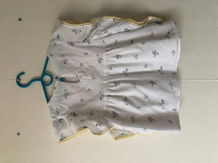 blouse manches courtes à volants brodée fleurs - photo numéro 5