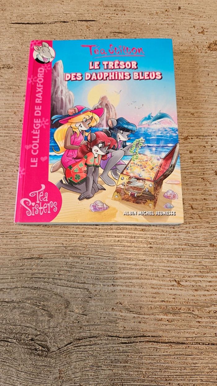 Livre enfant Téa Stilton L trésor des dauphins bleus, nickel
