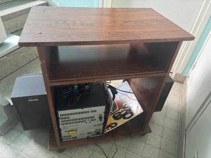 Meuble de rangement/télé - photo numéro 2
