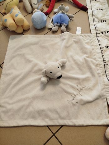 Peluches et doudous très bon état
