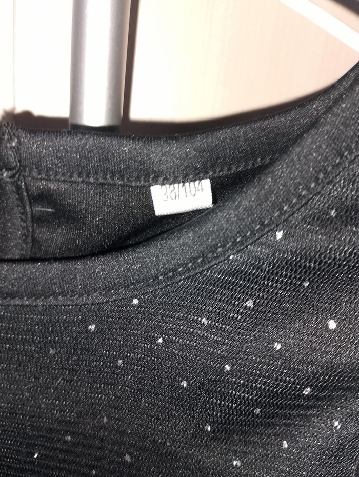 Robe noir seguins couleur argent 3-4 ans - photo numéro 4