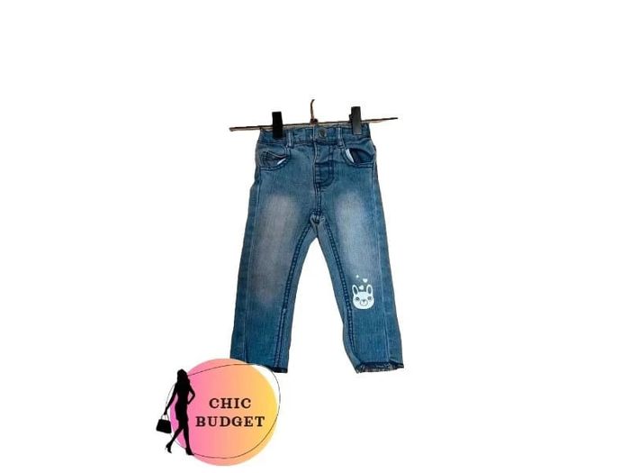 Jean pour Fille - Taille 6 Mois - Couleur Marine - Parfait État