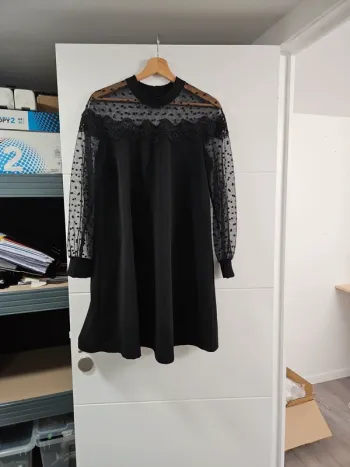 Robe noir