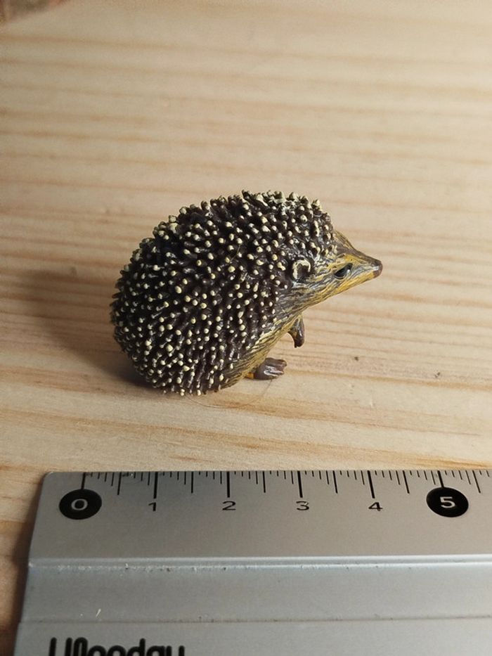 Figurine hérisson Animal de la campagne - photo numéro 3