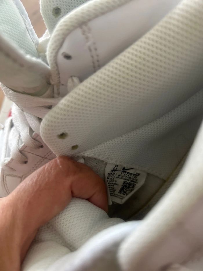 Nike 37,5 ou 6,5 femme - photo numéro 3