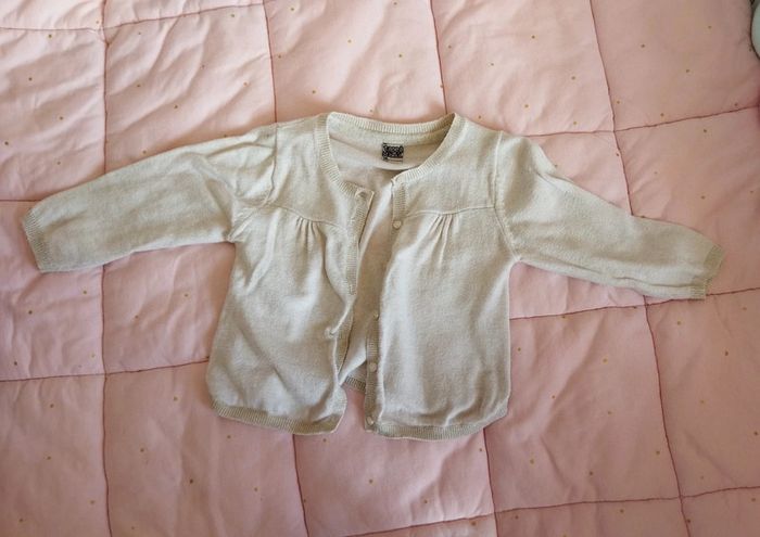 Gilet fille tape a l'oeil taille 18 mois