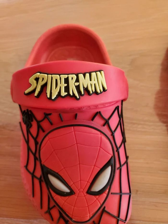 Chaussures crocs Spiderman - photo numéro 4