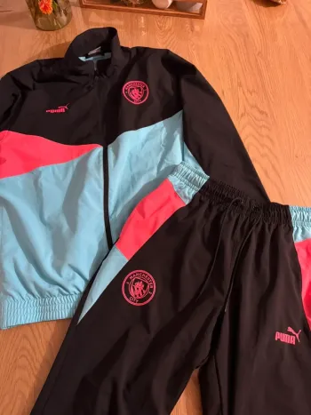 Ensemble foot Manchester city Puma