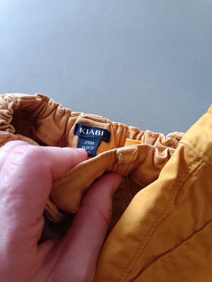 Lot de deux jeans jaunes - photo numéro 3