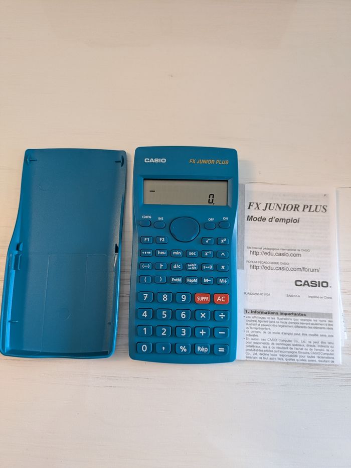 Calculatrice  Casio FX junior plus