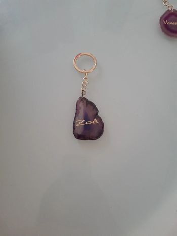 Porte clé pierres prénom