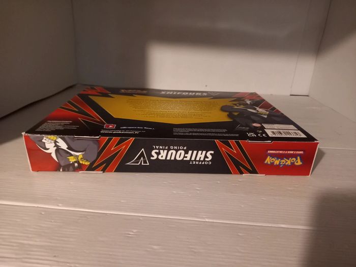 Pokemon coffret shifours v - photo numéro 8